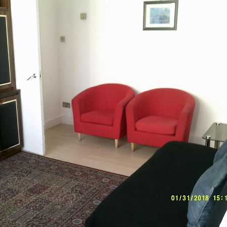 202 Apartments Лондон Екстериор снимка